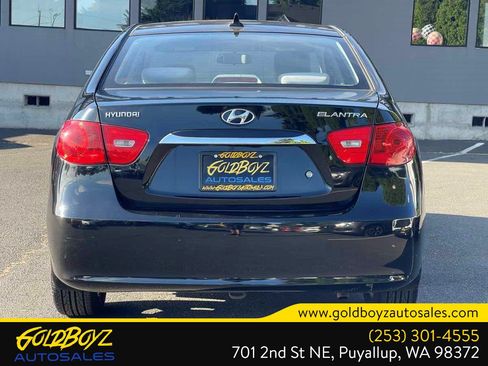 Used 2010 Hyundai Elantra SE FWD image 5