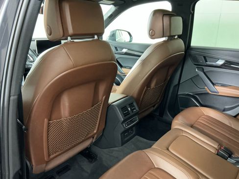 Used 2020 Audi Q5 e Premium Plus AWD/4WD image 22