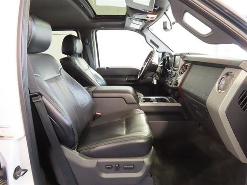 Used 2016 Ford F450 Lariat w/ Lariat Ultimate Package image 36