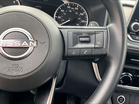 Used 2023 Nissan Rogue S FWD image 24