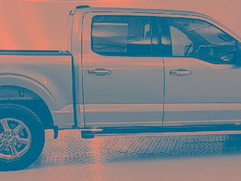 Certified 2025 Ford F150 XLT w/ Equipment Group 301A Standard image 2