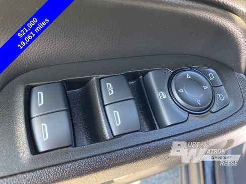Used 2023 Chevrolet Equinox LT FWD image 13