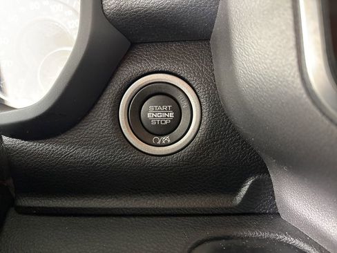 Used 2024 RAM 2500 Big Horn w/ Bed Utility Group image 14