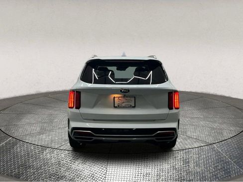 Used 2021 Kia Sorento SX image 7