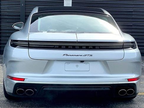 New 2026 Porsche Panamera GTS image 9