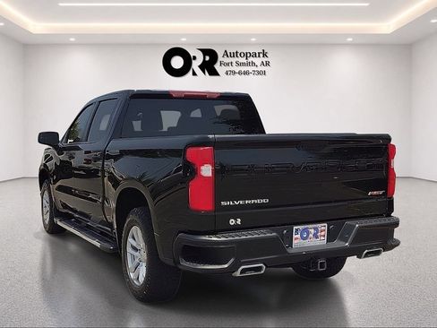Used 2022 Chevrolet Silverado 1500 RST w/ Diesel Off-Road Package AWD/4WD image 4