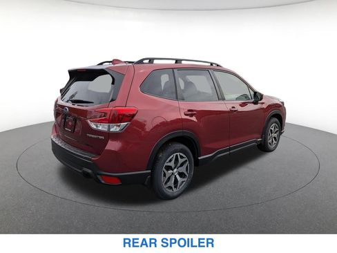Used 2023 Subaru Forester Premium AWD/4WD image 5
