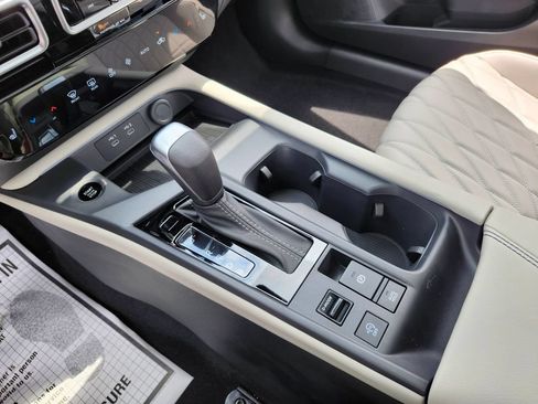 New 2026 Nissan Sentra SL w/ Floor Mat Package FWD image 9