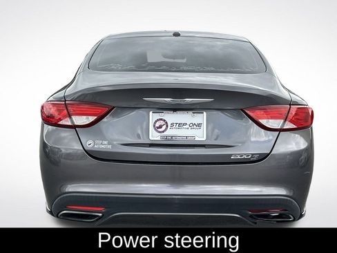 Used 2015 Chrysler 200 S image 6