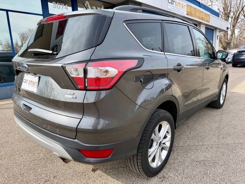 Used 2018 Ford Escape SE AWD/4WD image 9