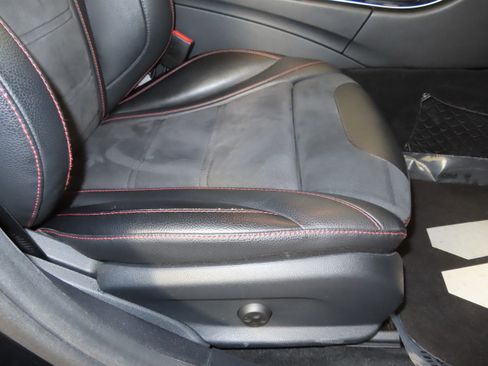 Used 2016 Mercedes-Benz C 450 AMG image 42