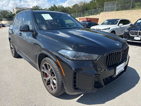 Certified 2025 BMW X5 xDrive40i w/ M Sport Package AWD/4WD image 3