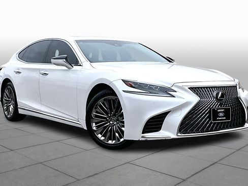 Used 2020 Lexus LS 500 image 3