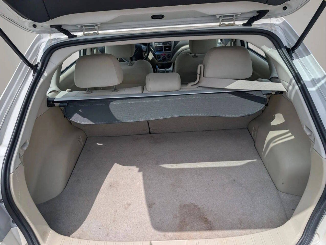 Used 2010 Subaru Impreza 2.5i AWD/4WD image 31