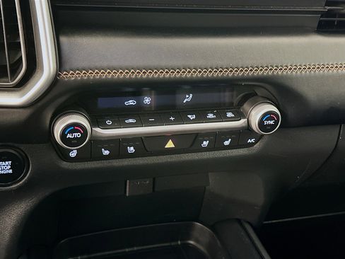 Used 2023 MAZDA CX-50 AWD 2.5 Turbo w/ Premium Pkg image 24