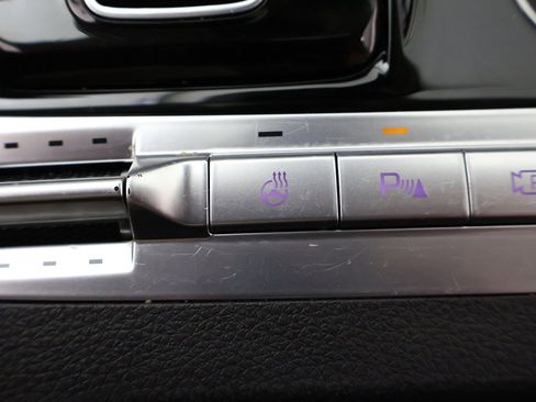 Used 2024 Kia Carnival SX Prestige image 59