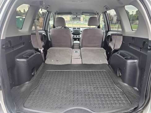 Used 2006 Toyota RAV4 4WD image 28