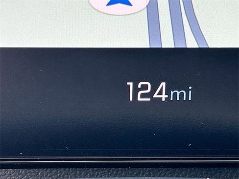 New 2025 Chevrolet Traverse Z71 w/ Driver Confidence Package image 12