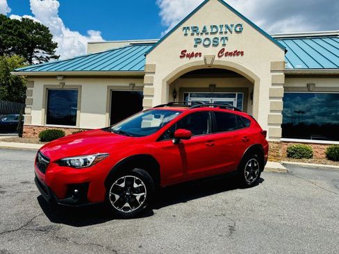 Used 2020 Subaru Crosstrek 2.0i Premium w/ Moonroof Package 2 image 3