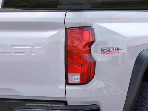 New 2026 Chevrolet Colorado Trail Boss AWD/4WD image 39