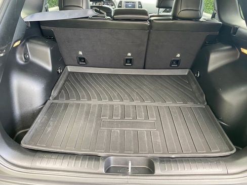 Used 2021 Jeep Cherokee Trailhawk w/ Technology Group image 10