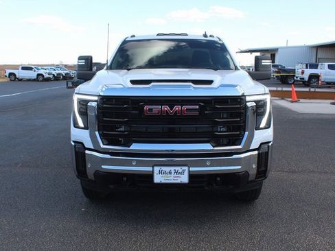 Used 2025 GMC Sierra 3500 Pro w/ 1SA Pro Safety Plus Package image 8