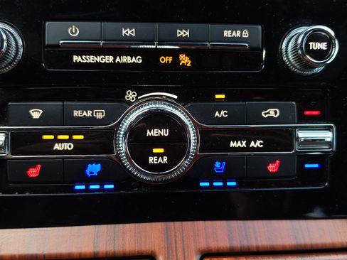 Used 2023 Lincoln Navigator Reserve RWD image 18