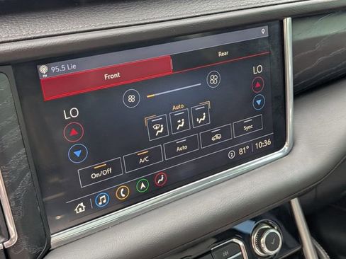 Certified 2021 GMC Yukon Denali w/ Denali Premium Package RWD image 32