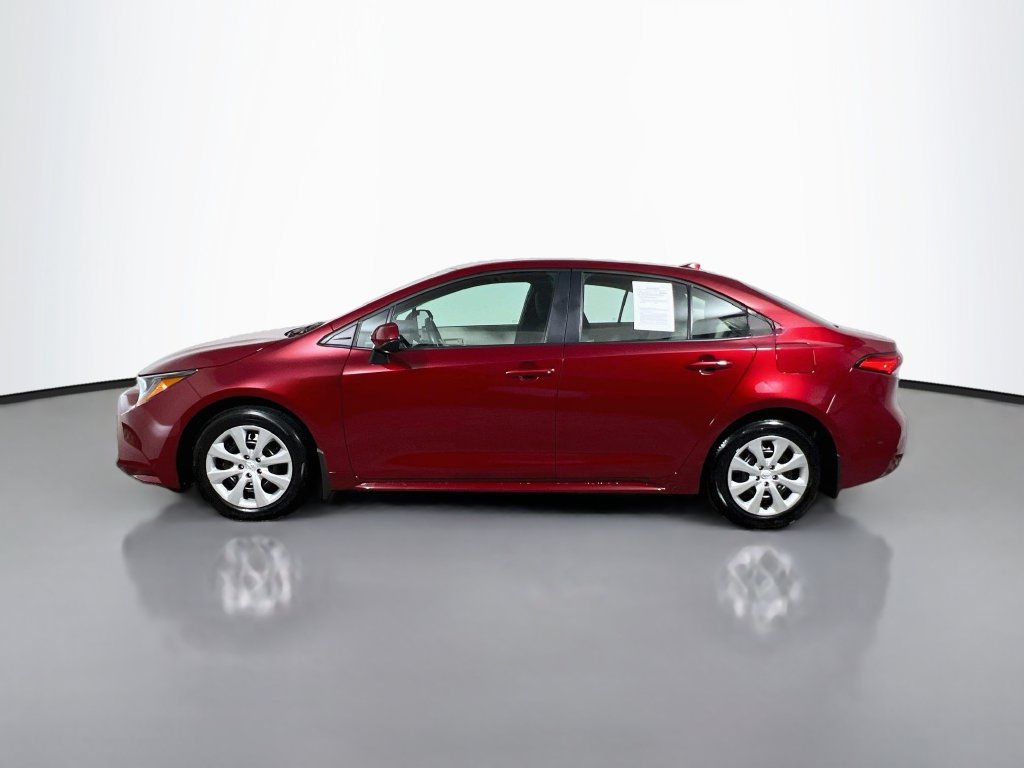 Used 2026 Toyota Corolla LE FWD image 6