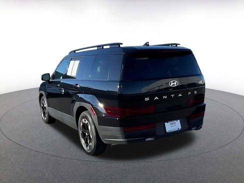 Used 2025 Hyundai Santa Fe SEL image 11