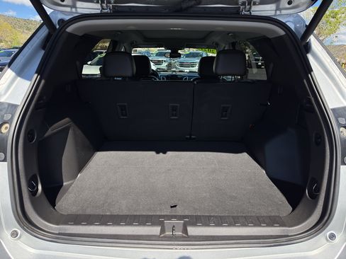 Used 2021 Chevrolet Equinox Premier image 10