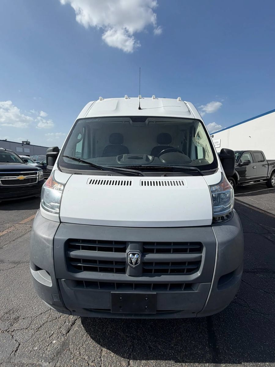 Used 2018 RAM ProMaster 2500 w/ Interior Convenience Group FWD image 8