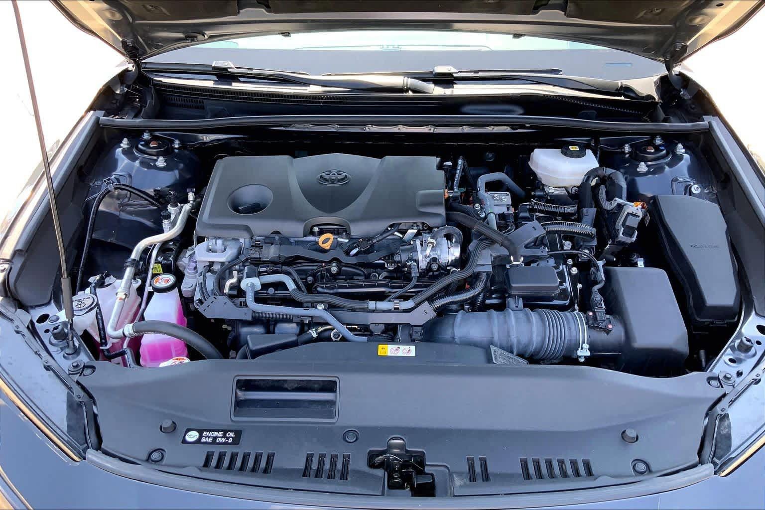 Used 2025 Toyota Camry SE FWD image 29
