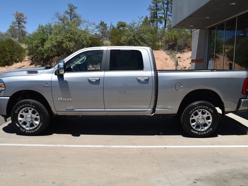 Used 2024 RAM 2500 Laramie AWD/4WD image 38