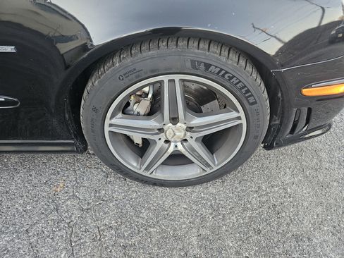 Used 2007 Mercedes-Benz E 63 AMG 4dr Sdn 6.3L AMG RWD image 24