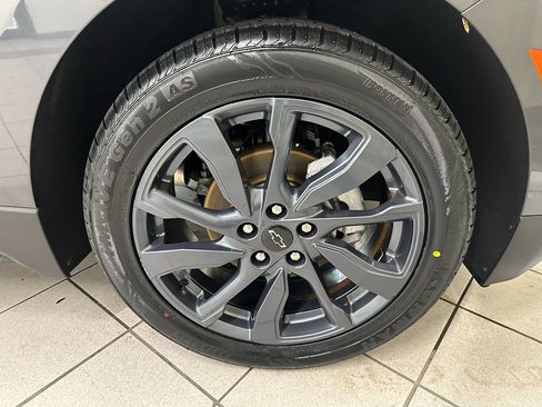 Certified 2022 Chevrolet Equinox RS w/ RS Leather Package image 13