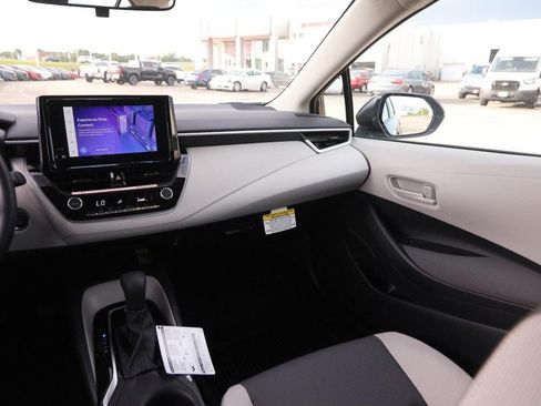 New 2026 Toyota Corolla LE FWD image 25