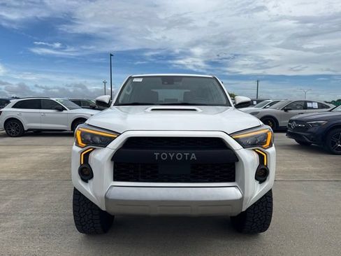 Used 2022 Toyota 4Runner TRD Off-Road Premium w/ Moonroof Package AWD/4WD image 8