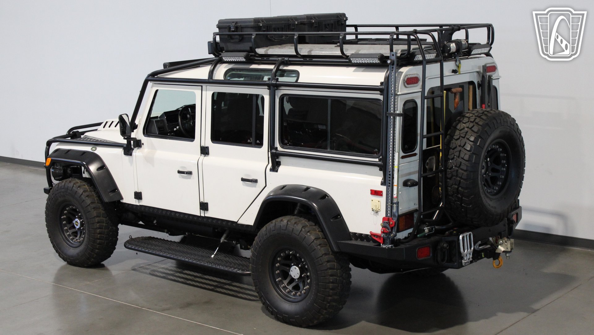 Used 1993 Land Rover Defender 110 AWD/4WD image 22
