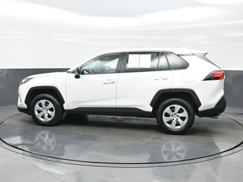 Used 2024 Toyota RAV4 LE image 3