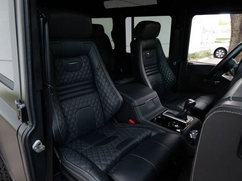 Used 1992 Land Rover Defender 110 image 62