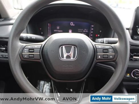 Used 2024 Honda Accord EX image 27