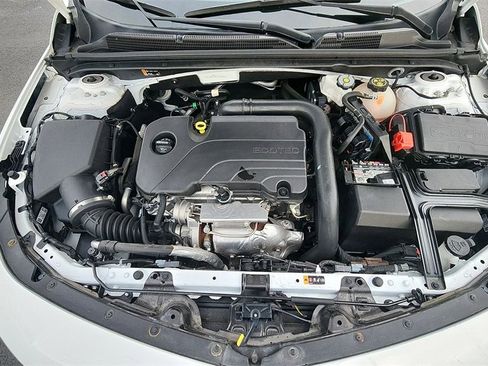 Used 2023 Chevrolet Malibu LT image 30