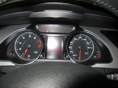 Used 2012 Audi A5 2.0T Premium Plus image 11