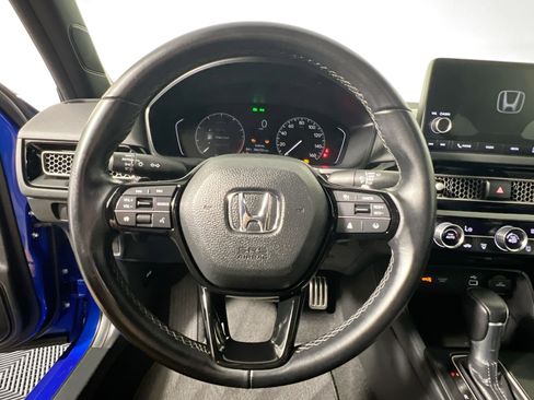 Used 2023 Honda Civic Sport image 17