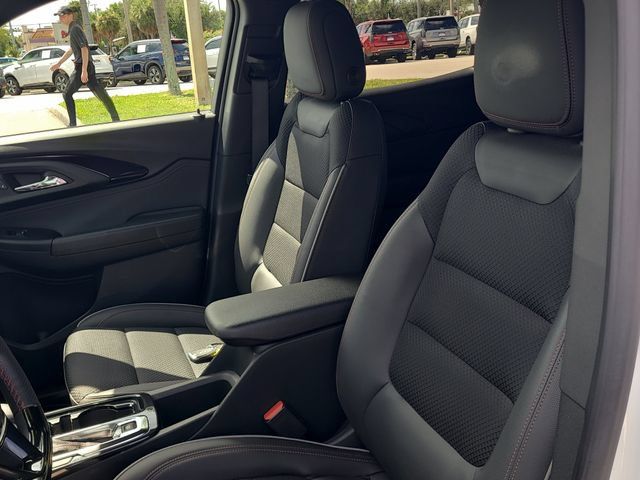 Used 2023 Chevrolet TrailBlazer RS w/ Convenience Package FWD image 14