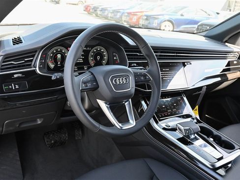 New 2026 Audi Q8 Premium Plus image 14
