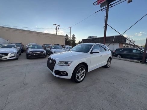 Used 2016 Audi Q5 2.0T Premium Plus w/ Technology Package AWD/4WD image 1