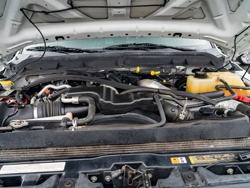 Used 2015 Ford F250 Lariat w/ Lariat Ultimate Package image 27