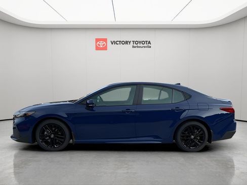 New 2026 Toyota Camry SE FWD image 34